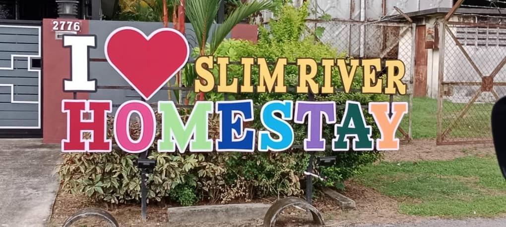 Weng Kong Homestay スリム・リバー 部屋 写真